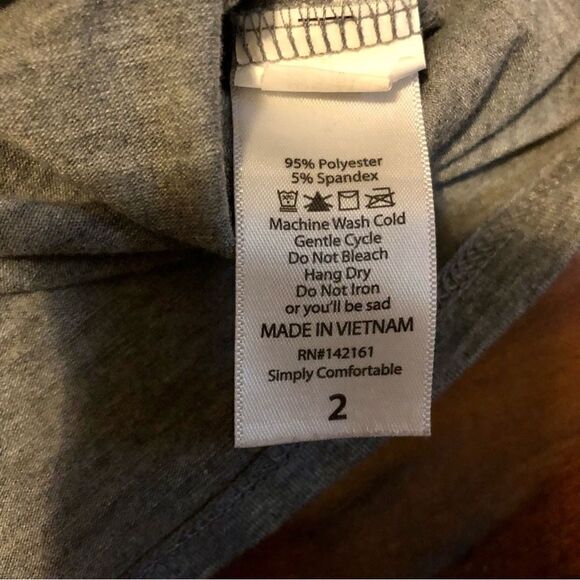 Lula Roe Girls Disney Mickey Mouse Baseball Three Quarter Sleeved Shirt Size 2 - Picture 7 of 7